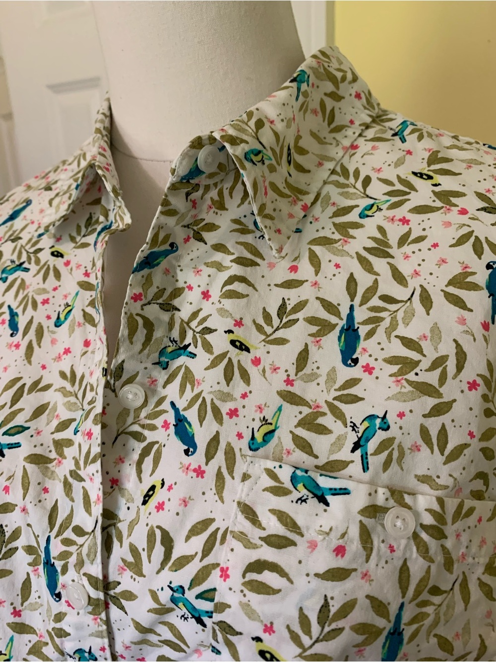 Cotton Blue Bird Print Button Blouse Floral Adjustable Button Tab Sleeve - Picture 2 of 9